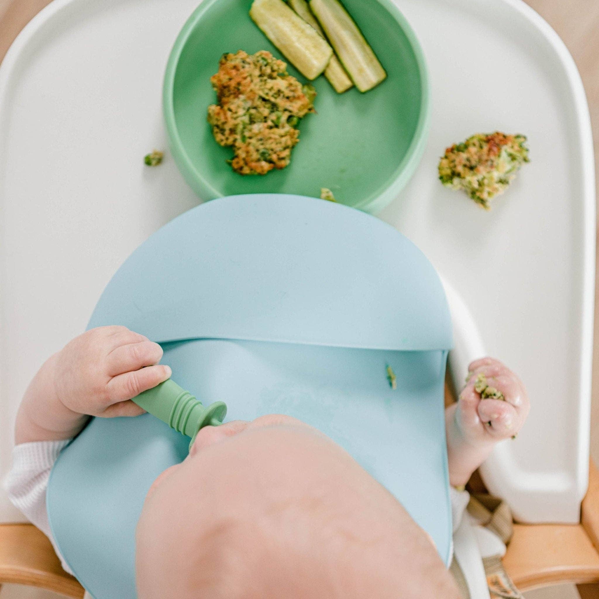 Bibs & Burp Cloths (NEW)