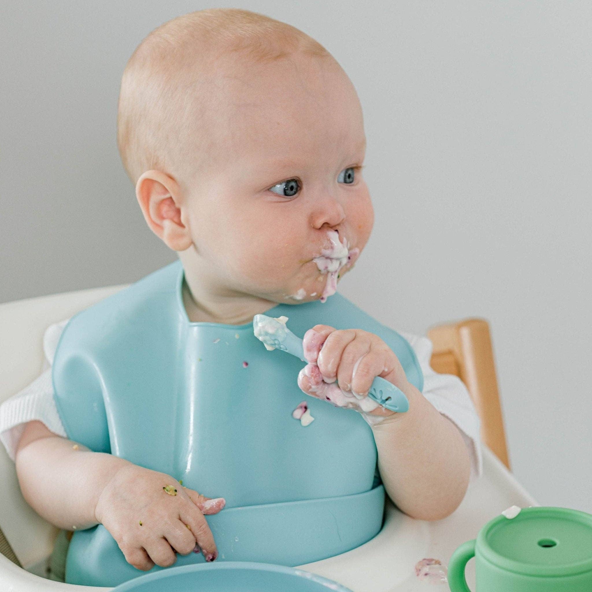 Silly Bib - SIlicone Feeding Bib: Blue Lemonade