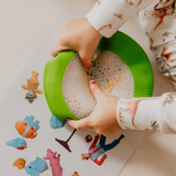Peekaboo Sensory Bag: Farm / English